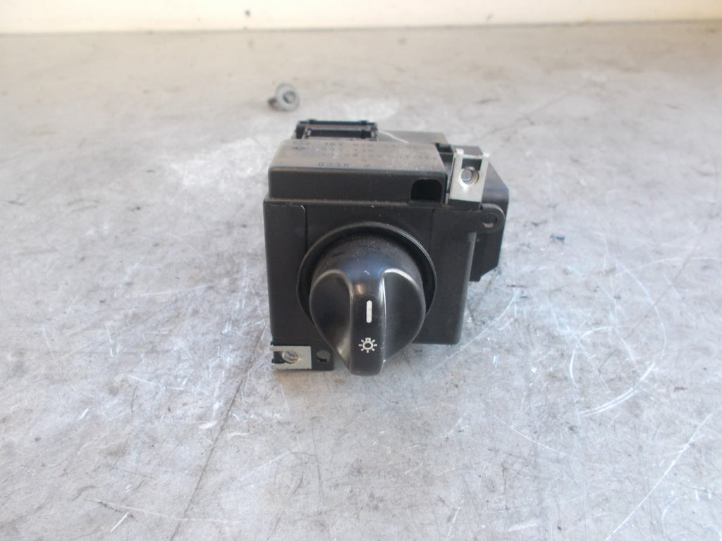 MERCEDES A CLASS W168 1997-2004 HEADLIGHT CONTROL SWITCH UNIT 1689450704