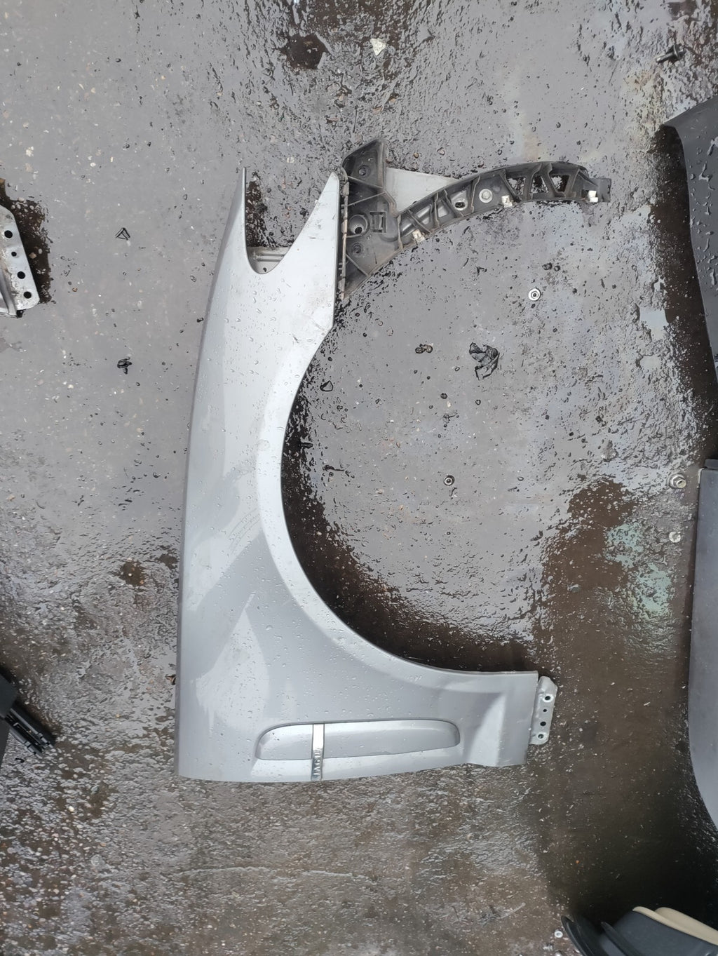 2009 JAGUAR XF X250 OSF DRIVER SIDE WING PANEL SILVER