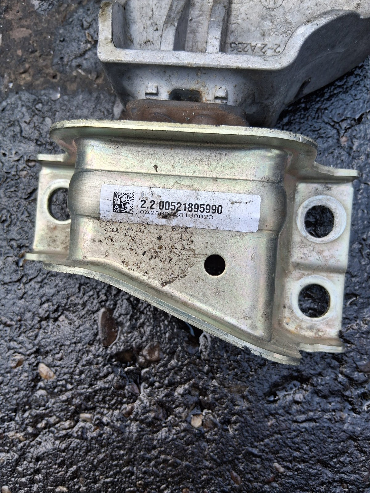 2024 FIAT DUCATO MK3FACELIFT 2.2 DIESEL ENGINE MOUNTING BRACKET 00521895990