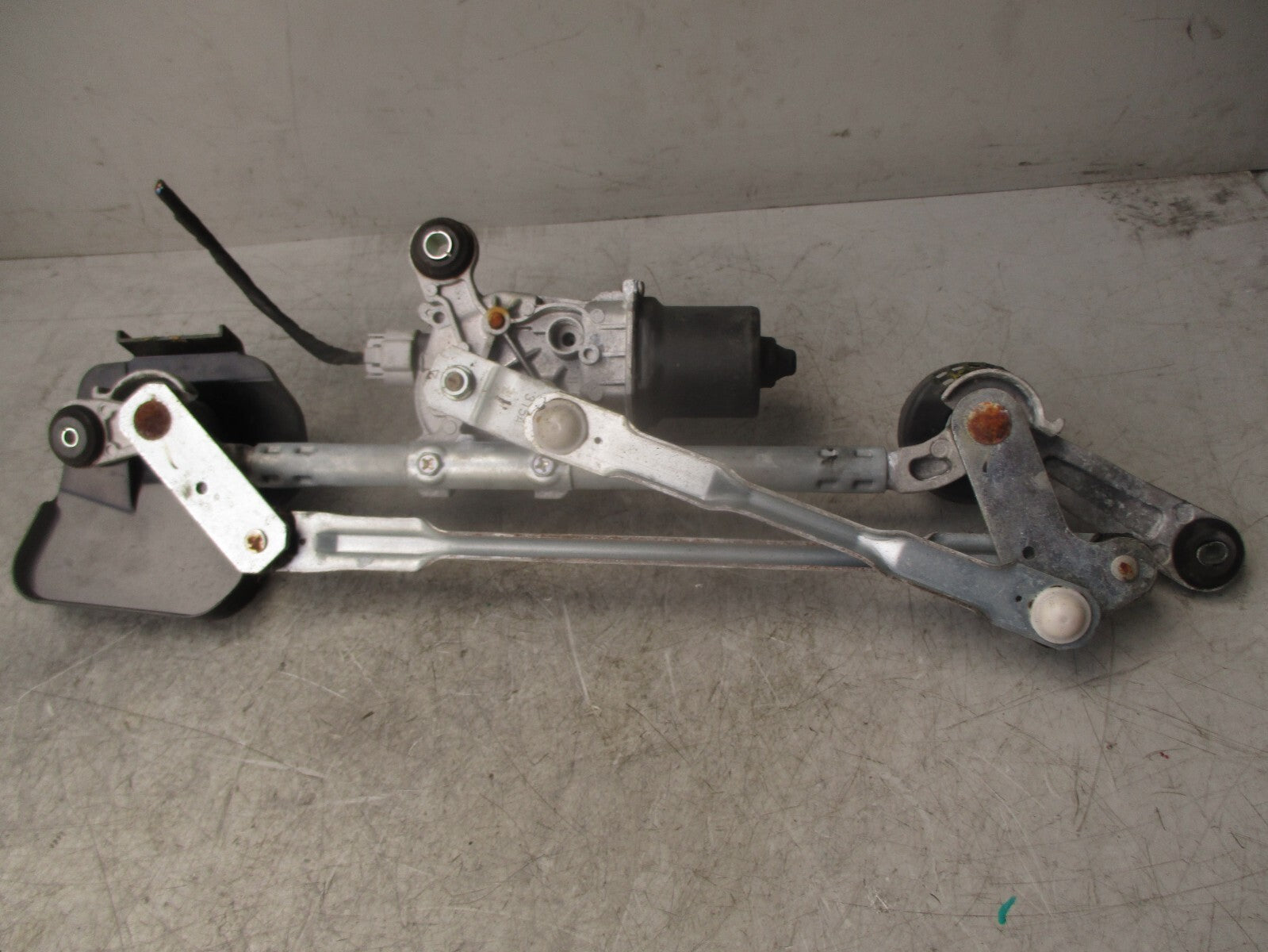 2019 NISSAN MICRA K14 MK5 FRONT WINDSCREEN WIPER MOTOR & LINKAGE