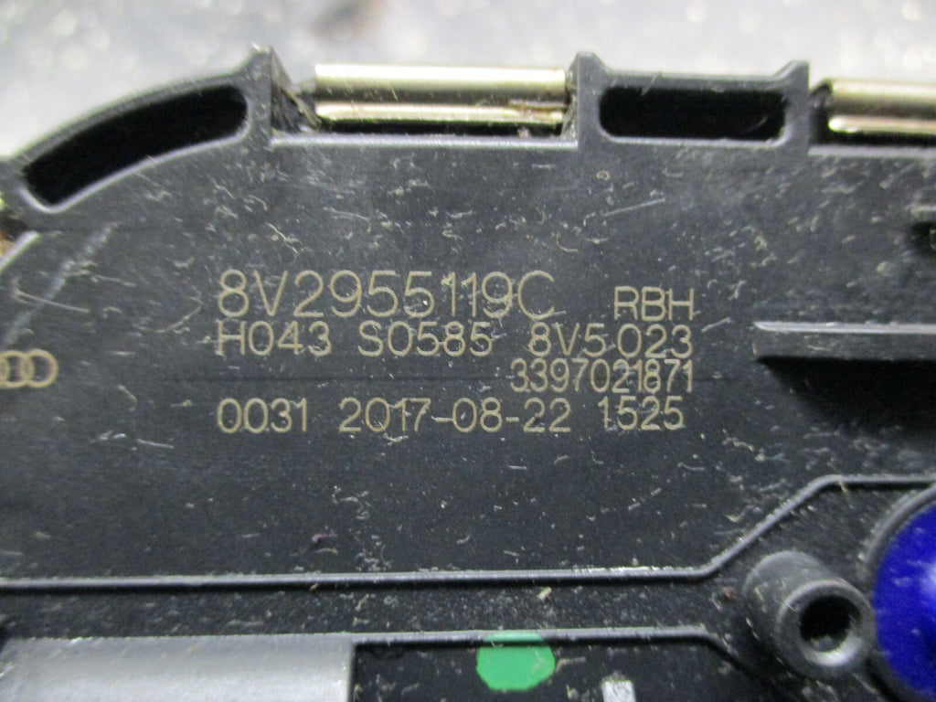 AUDI A3 8V S LINE 2017 FRONT WINDSCREEN WINDOW WIPER MOTOR ONLY 8V2955119C