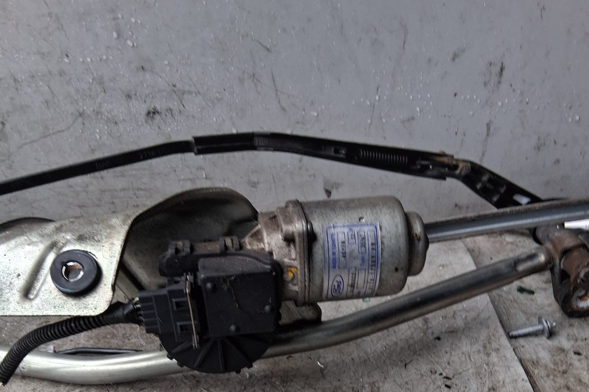 2011 FORD TRANSIT WIPER MOTOR WITH LINKAGE 64300022