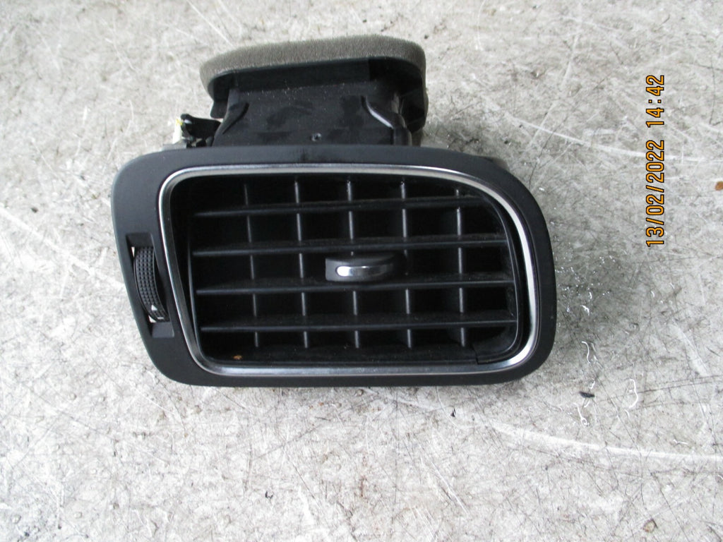 VOLKSWAGEN POLO 2017 MK6 AW OSF FRONT DRIVER SIDE AIR VENT 6C0819704