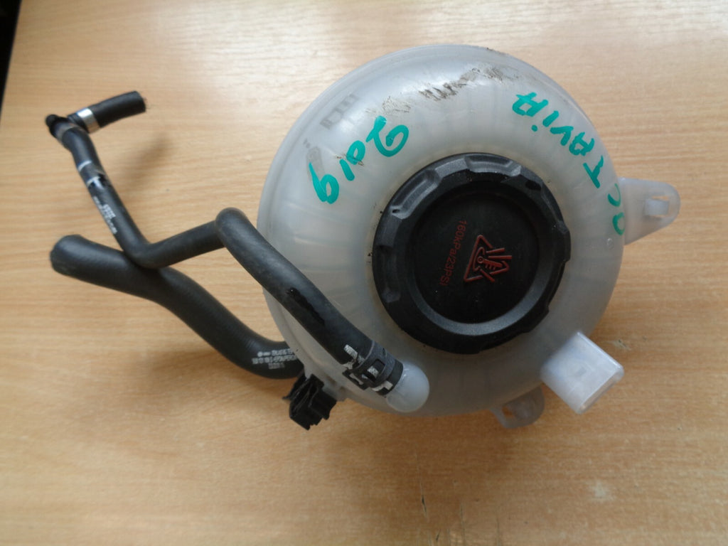 SKODA OCTAVIA 2019 1.5 L PETROL EXPANSION TANK COOLANT 5Q0121407S