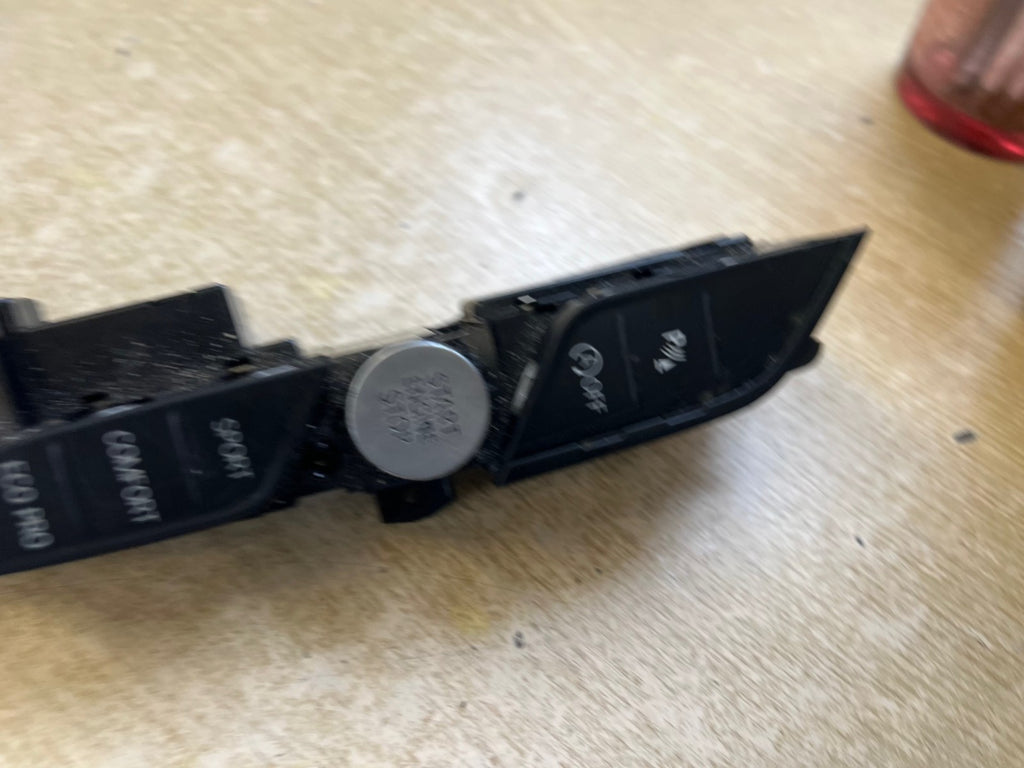 BMW 3 SERIES G20 2019 START STOP AND ELECTRIC HANDBRAKE SWITCH 9473655