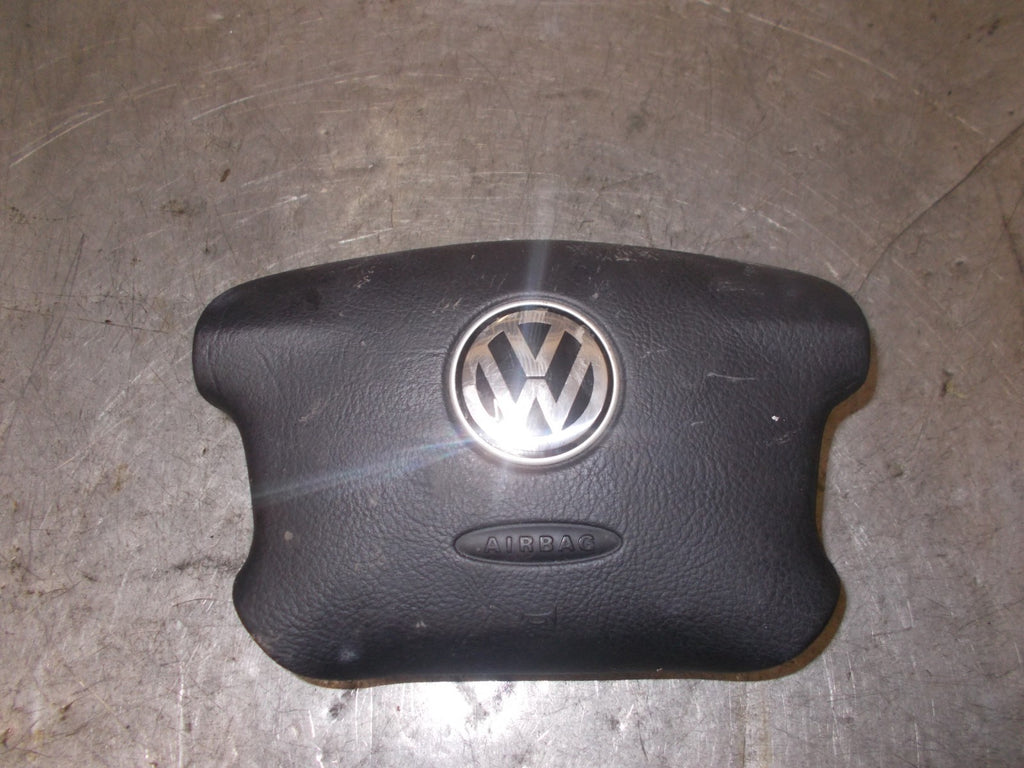 VW VOLKSWAGEN PASSAT B5.5 2002 STEERING WHEEL AIRBAG 3B0880201 AS