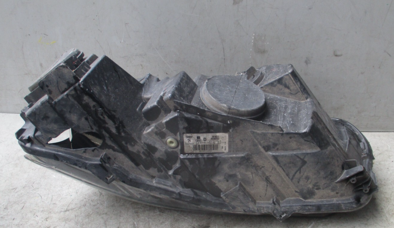 2019 PEUGEOT PARTNER OSF DRIVERS SIDE FRONT HEADLIGHT 9816826180