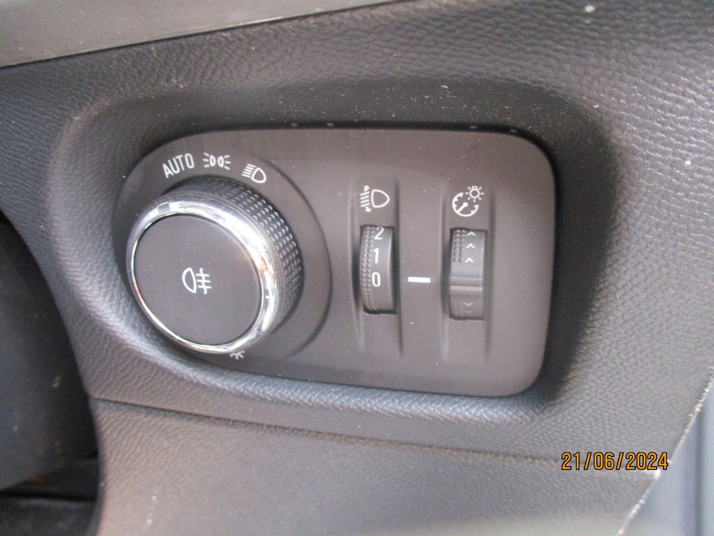 VAUXHALL MOKKA B MK2 2022 HEADLIGHT & FOG LIGHT CONTROL SWITCH