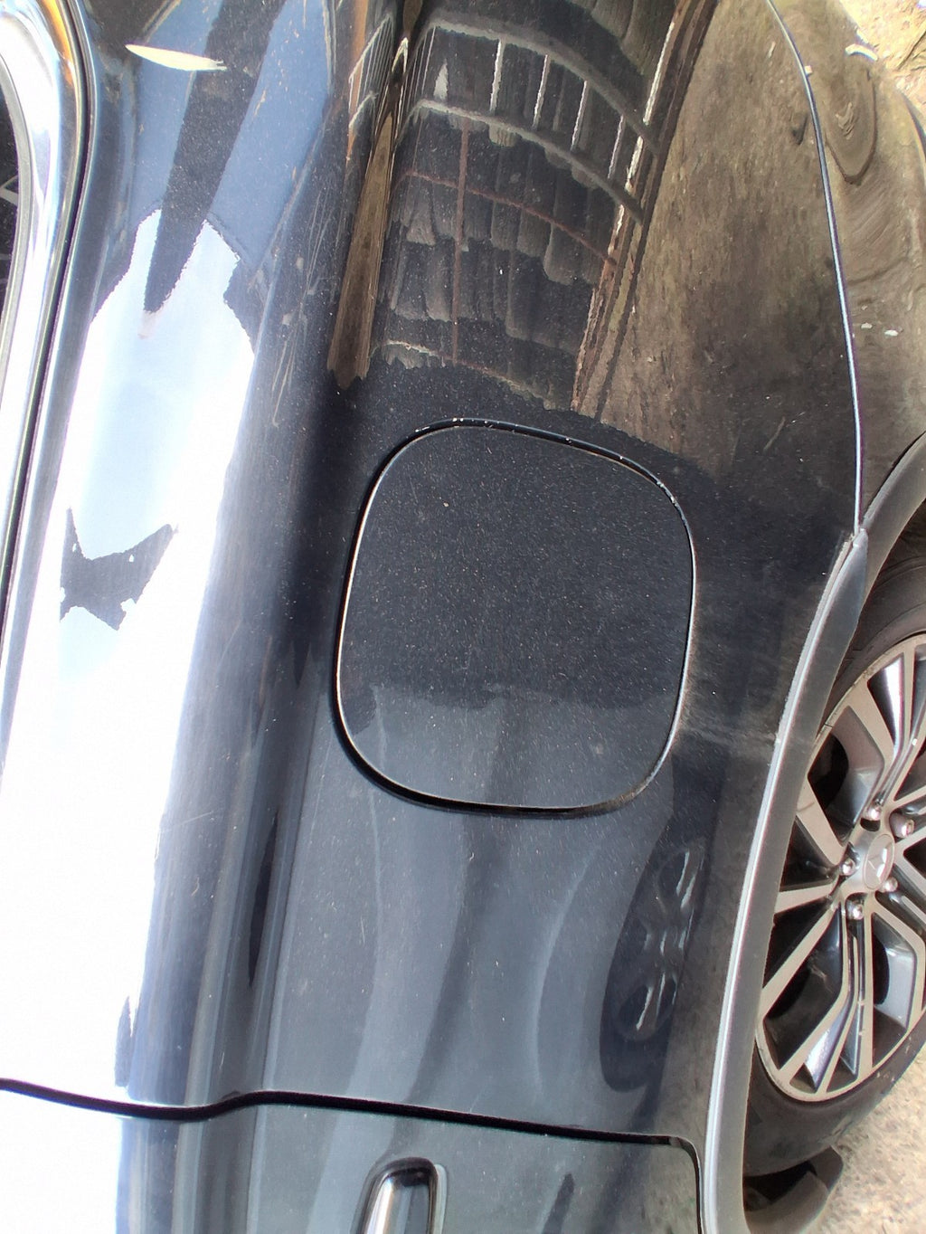 2018 MITSUBISHI OUTLANDER MK3 FUEL FILLER FLAP BLACK X42
