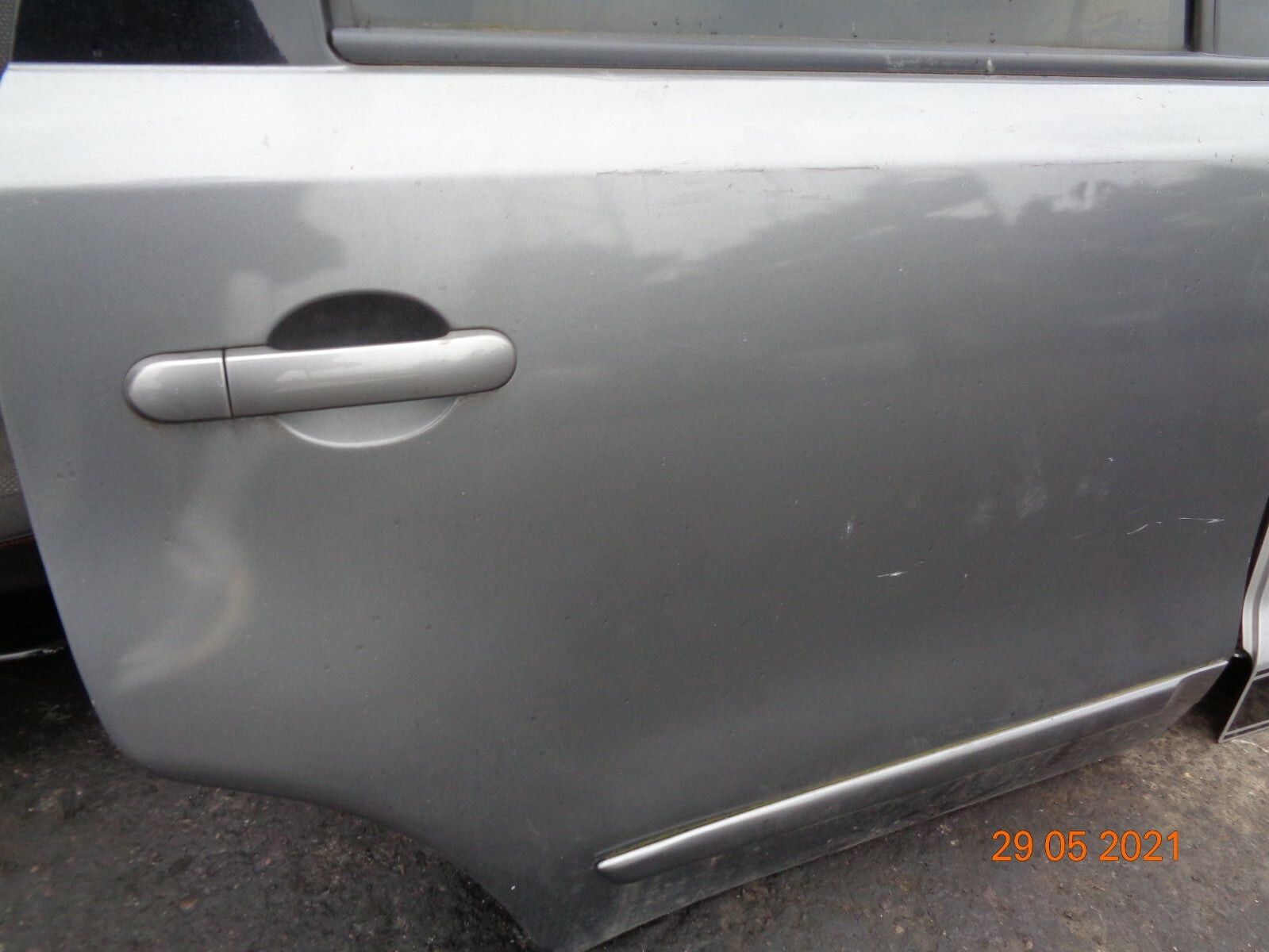 NISSAN NOTE E11 MK1 2009 OSR DRIVER REAR COMPLETE DOOR GLASS REGULATOR GREY