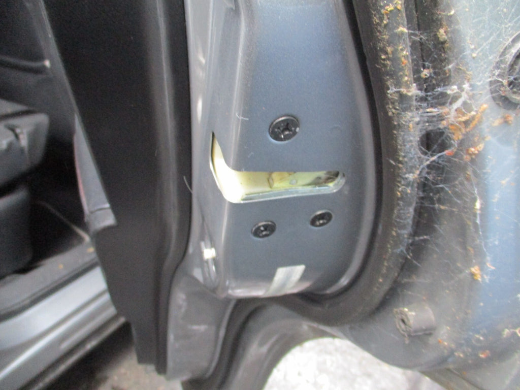 2013 MAZDA CX 5 MK1 OSR DRIVER SIDE REAR DOOR LOCK MECHANISM