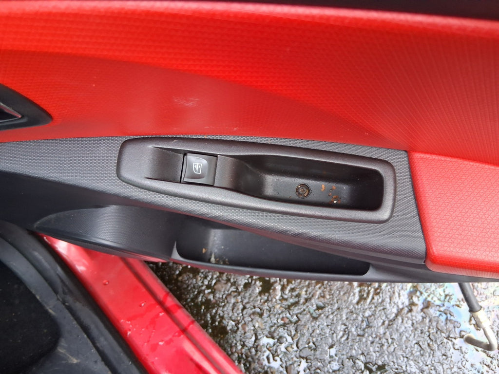 2013 RENAULT CLIO X98 MK4 OSR DRIVER SIDE REAR RIGHT WINDOW CONTROL SWITCH
