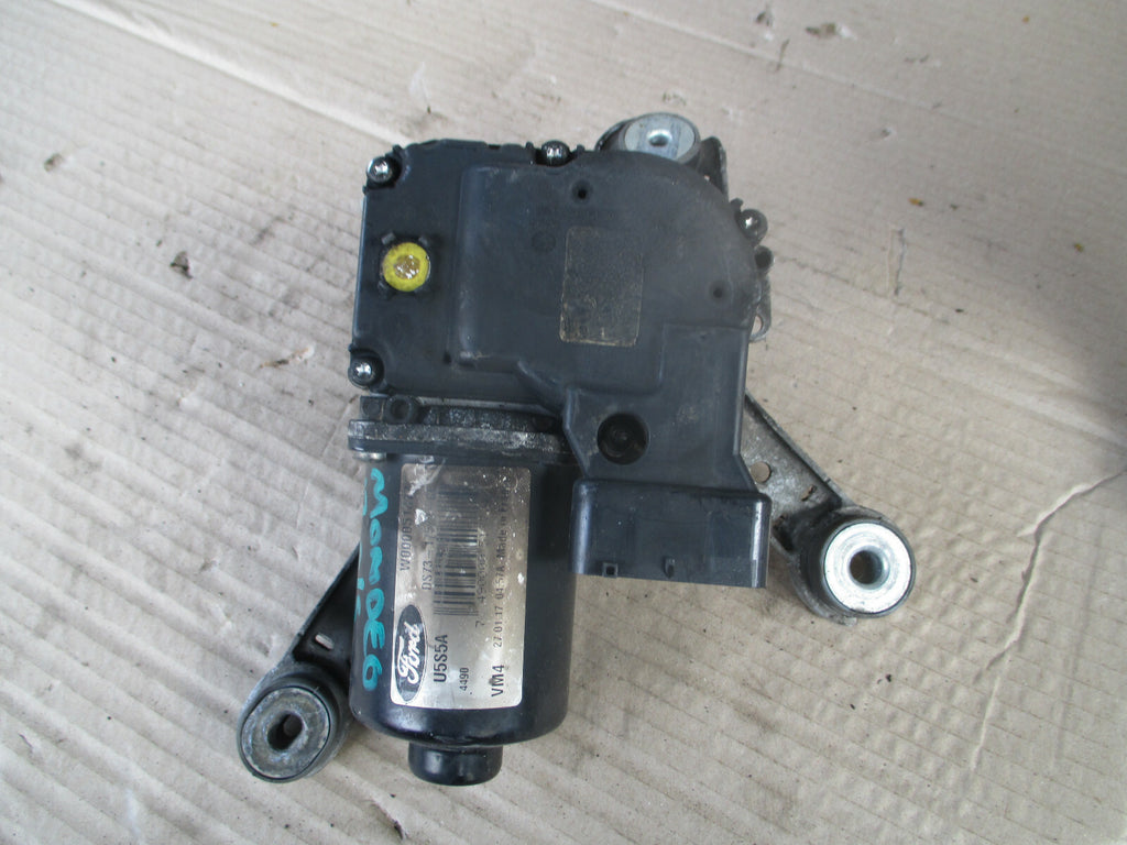 FORD MONDEO MK5 2017 FRONT WINDSCREEN OSF DRIVER SIDE WIPER MOTOR DS7317504CE