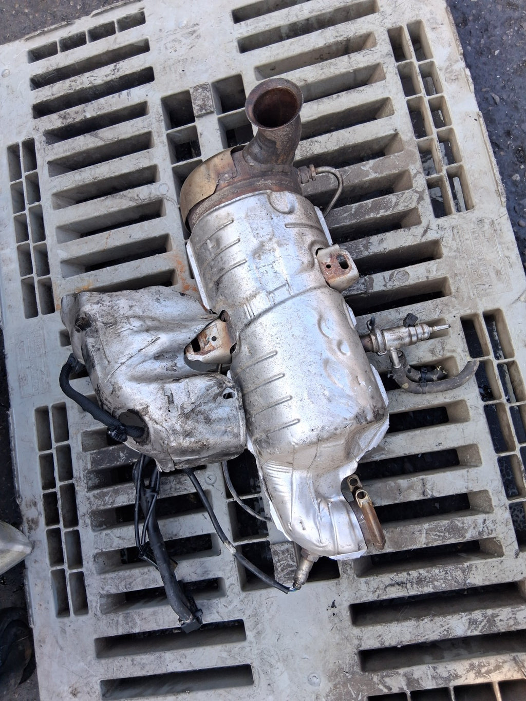 2023 CITROEN BERLINGO MK3 1.5 DIESEL CATALYIC CONVERTER 9846386080