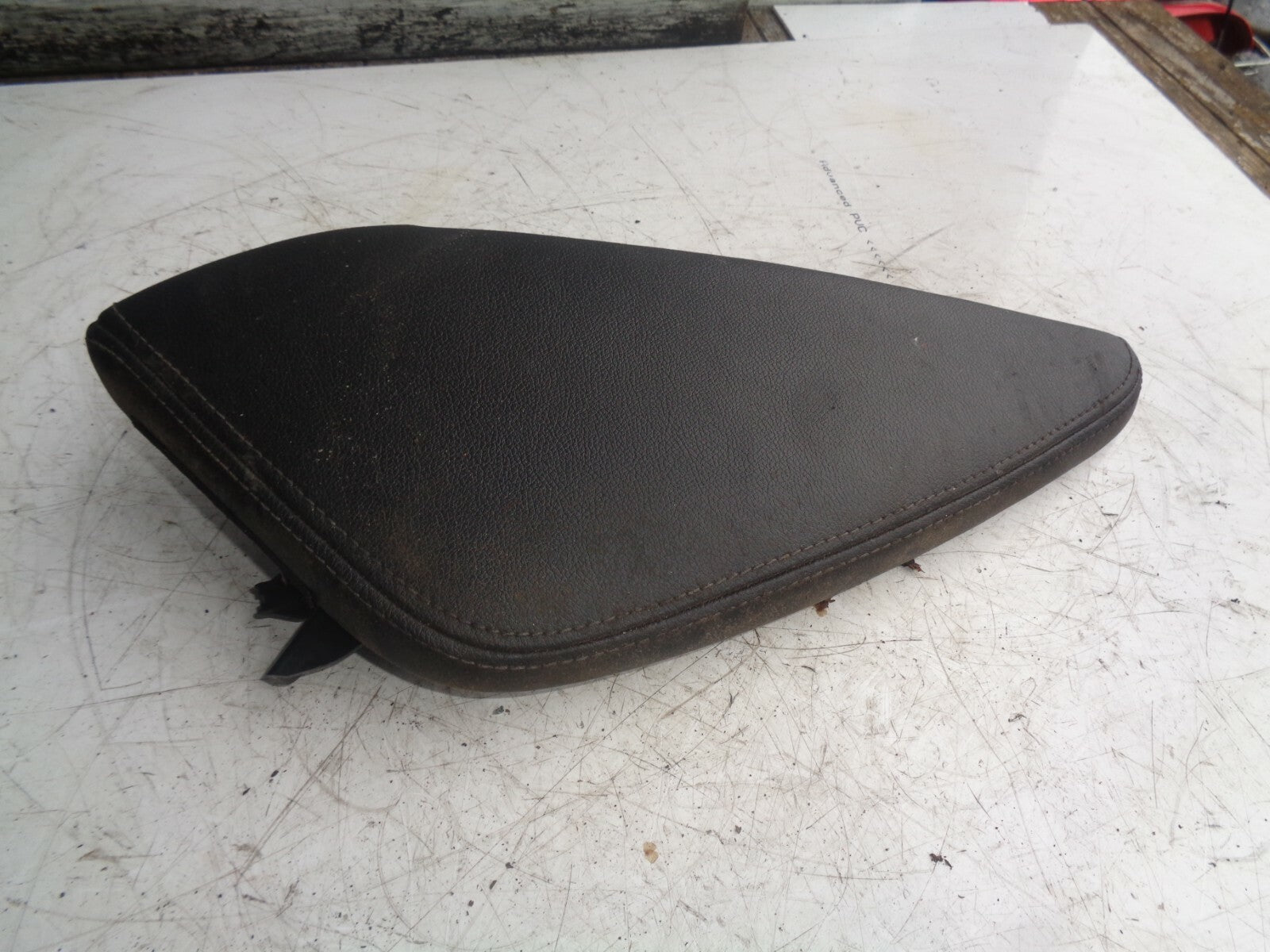 NISSAN QASHQAI J11 2018 DRIVER SIDE CENTRE CONSOLE LEATHER COVER 969pj 4eh0a