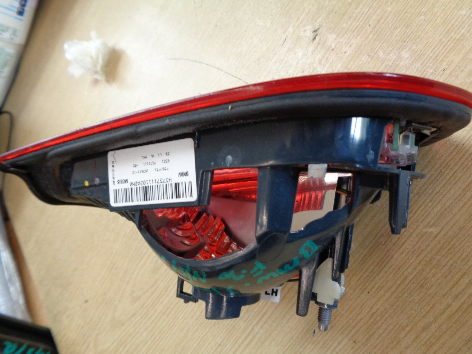 BMW 3 SERIES F30 2018 330E INNER BOOT LID LIGHT PASSENGER SIDE LEFT 7371111