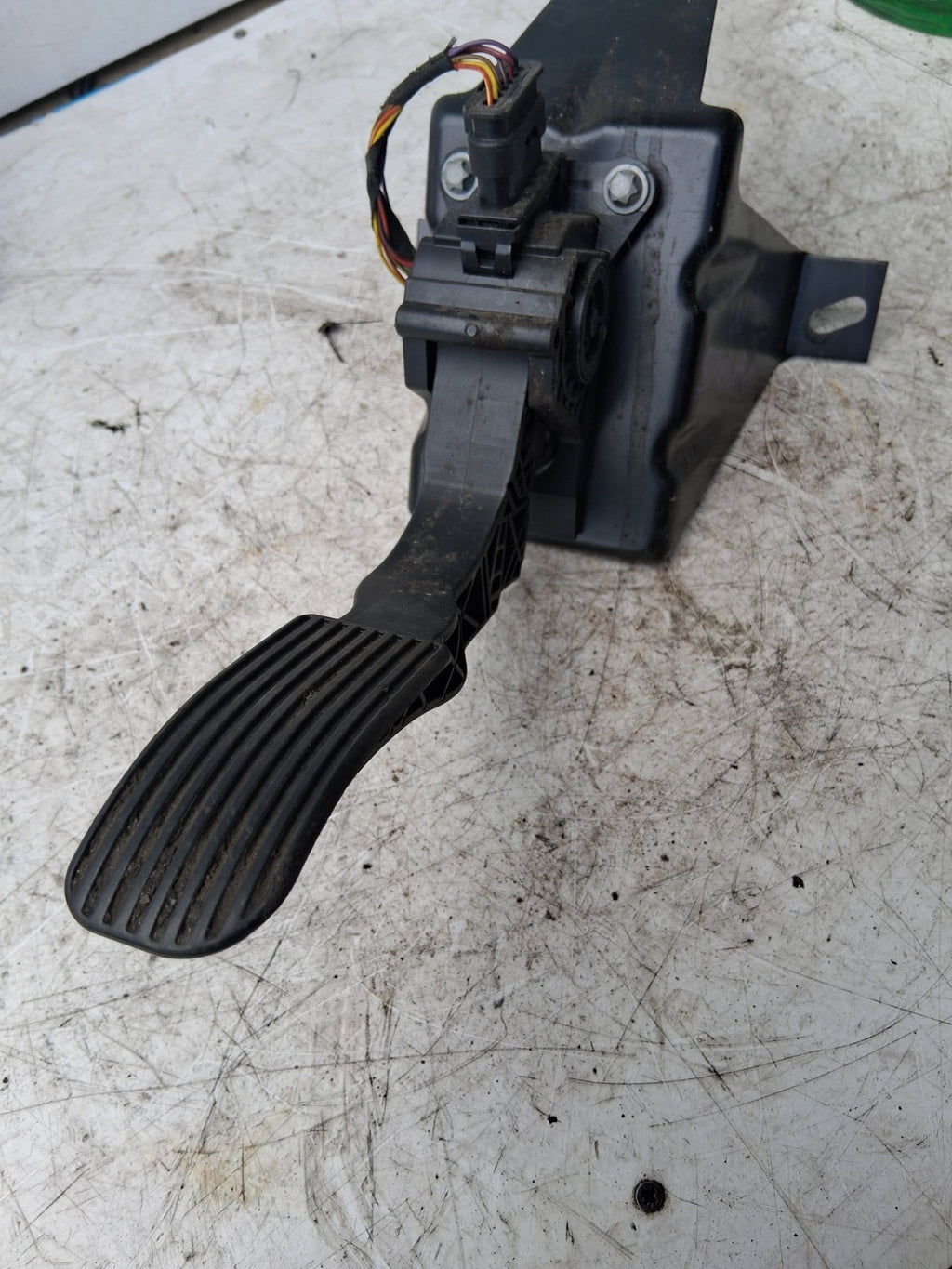 2020 MERCEDES BENZ SPRINTER W907 THROTTLE ACCELERATOR PEDAL A9073010200
