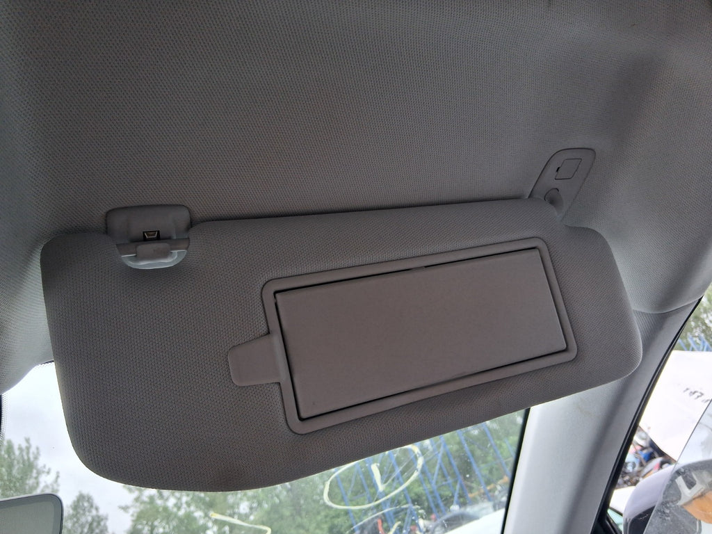 2023 DS AUTOMOBILES DS 4 OSF DRIVER SIDE FRONT INTERIOR SUN VISOR SHADE