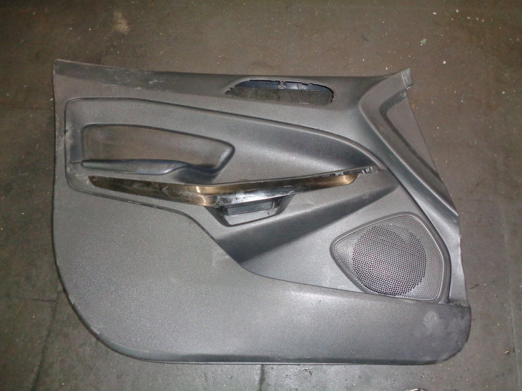 FORD ECOSPORT 2019 5 DOOR HATCHBACK NSF PASSENGER FRONT DR DOOR CARD DAMAGED