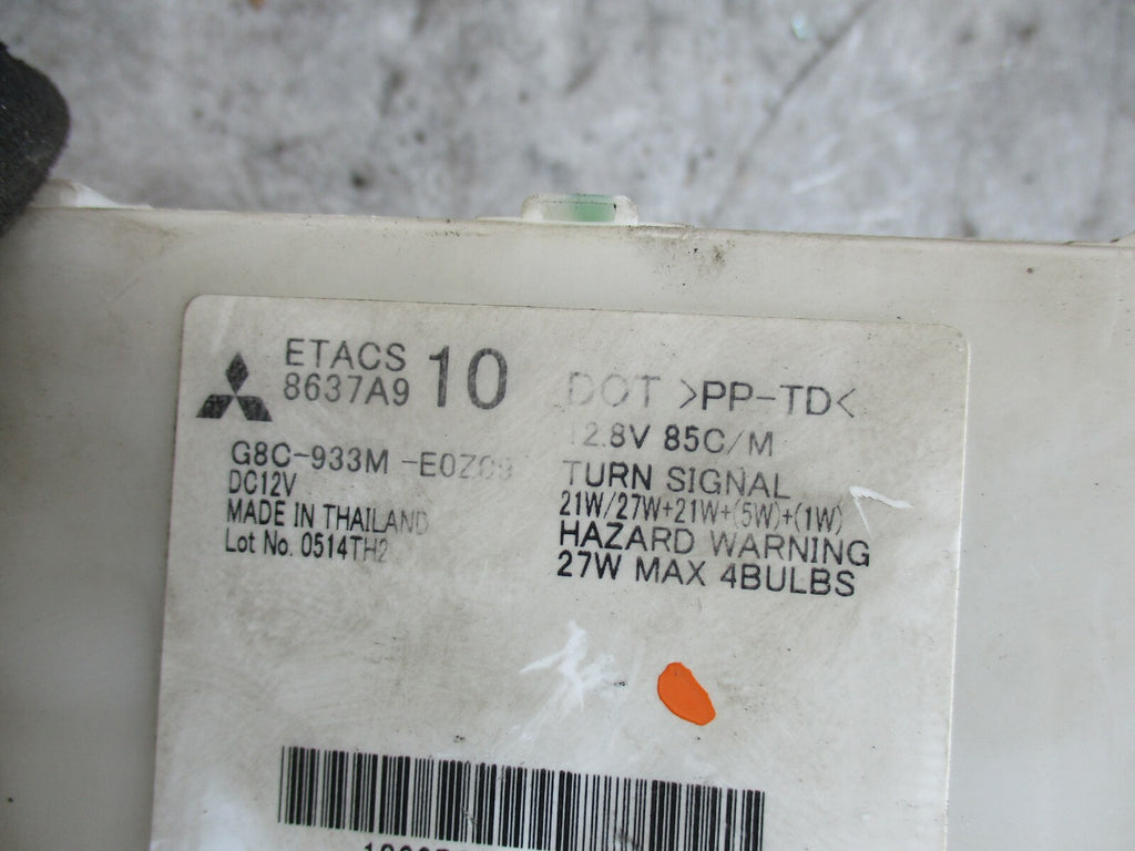 MITSUBISHI MIRAGE MK6 FUSE BOX RELAY UNIT 8637A910