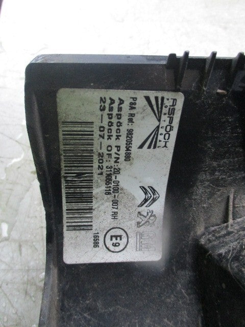 2021 CITROEN BERLINGO OSR DRIVER SIDE REAR HEADLIGHT 9820554880