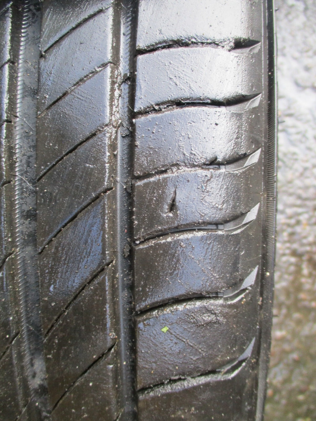 CITROEN C4 MK3 2021 18 INCH ALLOY WHEEL WITH TYRE 195/60R18