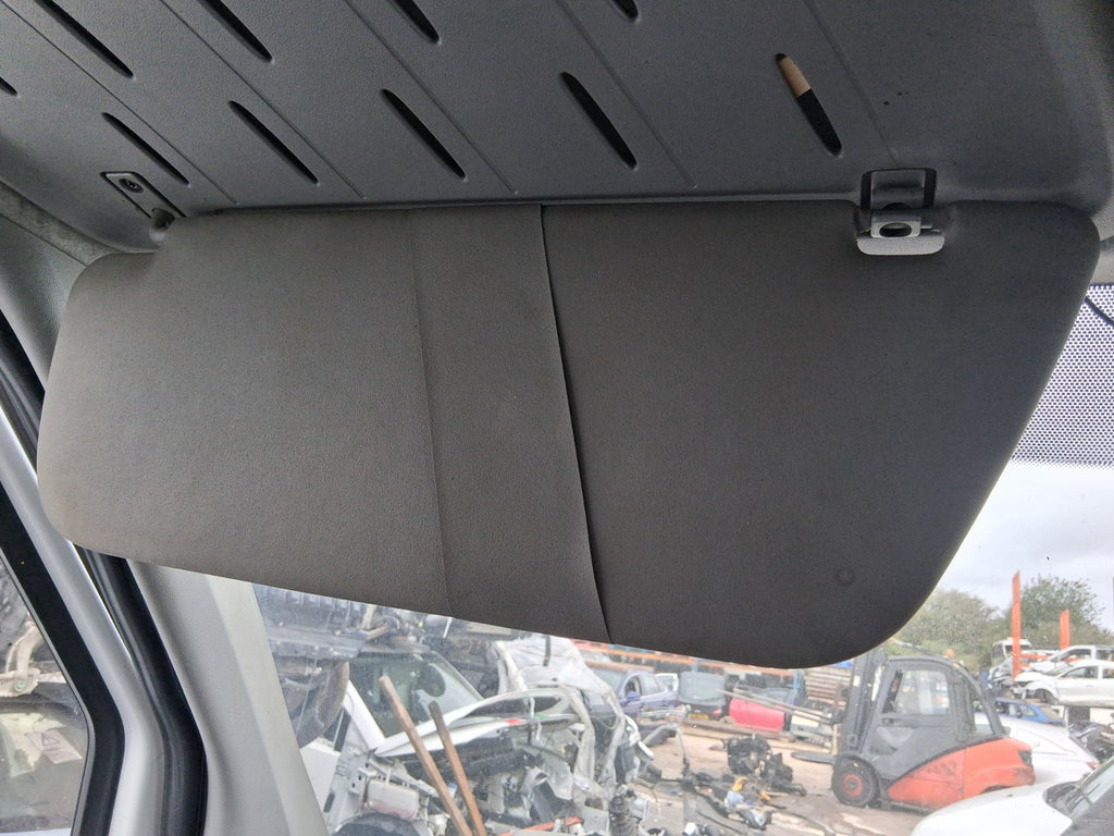2016 MERCEDES SPRINTER MK2 W906 NSF PASSENGER SIDE FRONT LEFT SUN VISOR SHADE
