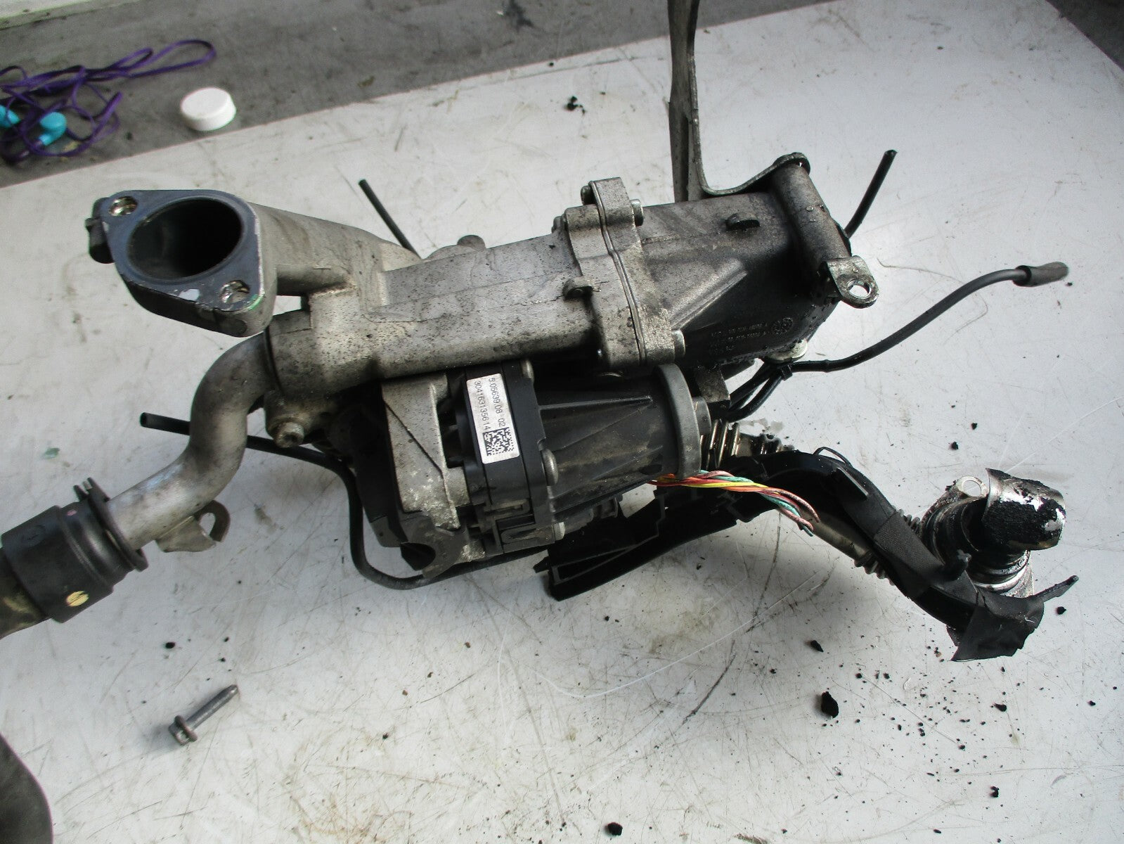 PEUGEOT EXPERT MK2 1.6 HDI DV6UC 9HM EGR VALVE 9802194080