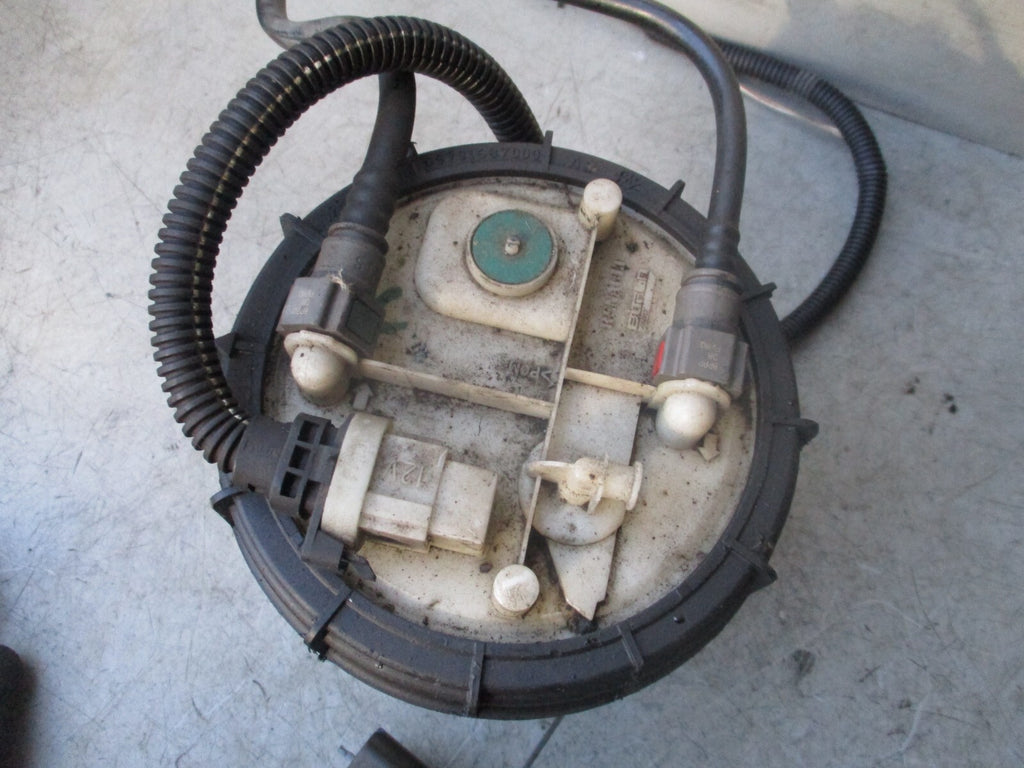 2012 RENAULT TRAFIC VIVARO 2.0 DIESEL FUEL SENDING UNIT PUMP