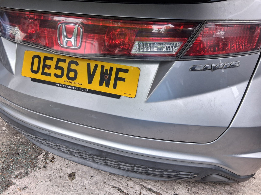 2007 HONDA CIVIC MK8 COMPLETE REAR BUMPER ALABASTER SILVER METALLIC NH700M