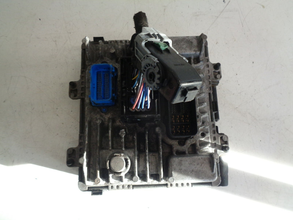 VAUXHALL CORSA E MK4  2014-2019 1.2 PETROL ECU ENGINE CONTROL MODULE 55498657