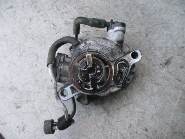 2017 FORD FOCUS MK3 1.5 DIESEL VACCUM PUMP 9804021880