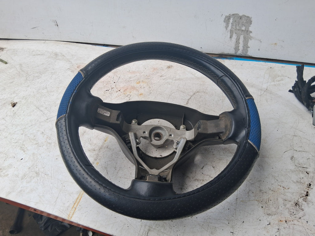 2008 TOYOTA AYGO MK1 3 SPOKE DRIVER FRONT STEERING WHEEL