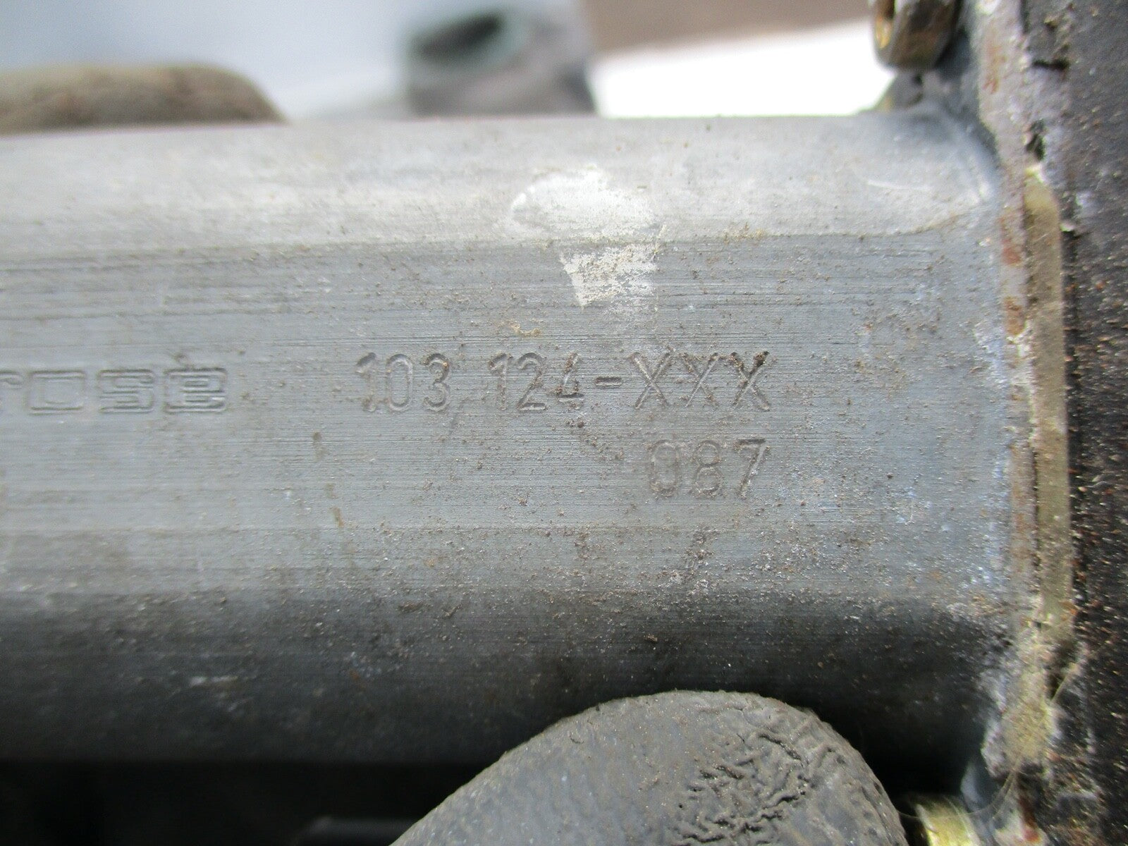 AUDI A4 B5 8D 2000 NSF PASSENGER SIDE FRONT WINDOW MOTOR 0130821787 BOSCH