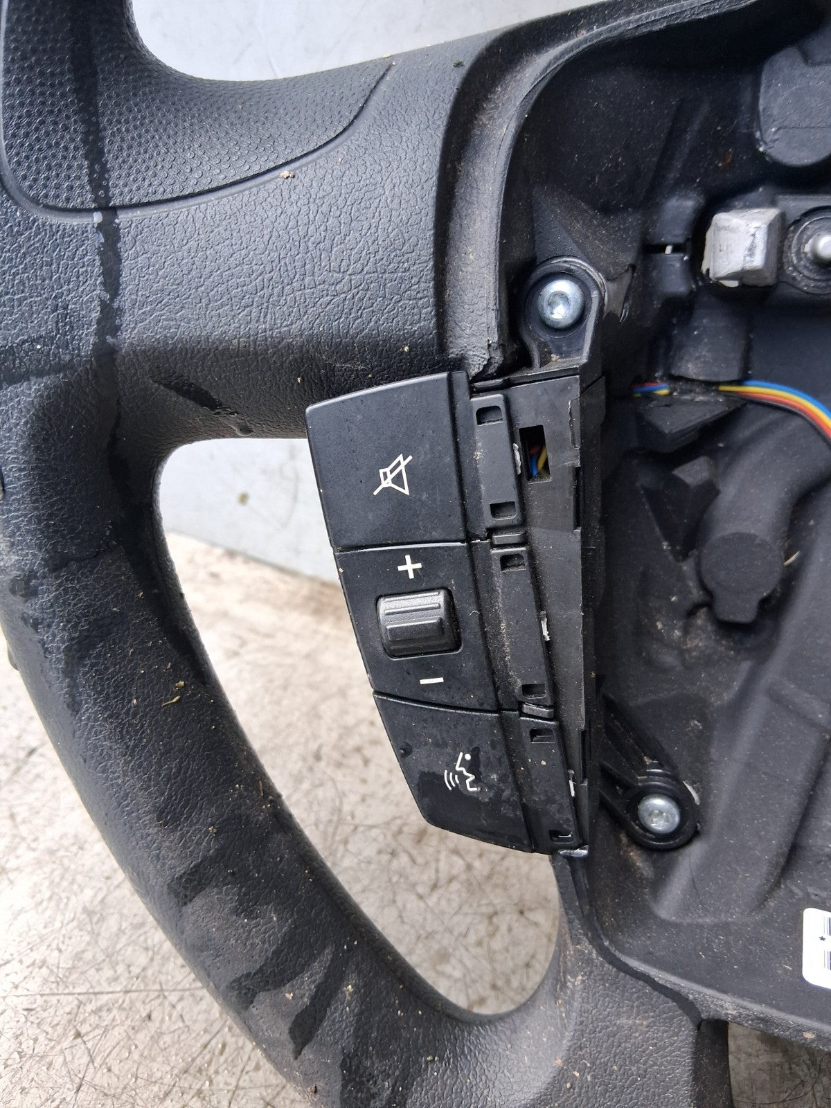 2023 VAUXHALL MOVANO C MK3 MULTIFUNCTIONAL STEERING WHEEL BLACK 30380440
