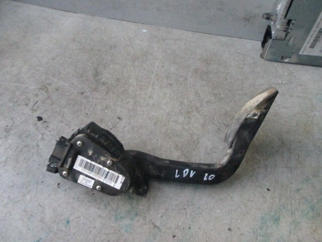 2020 LDV SAIC V80 2.5 DIESEL ACCELERATOR THROTTLE PEDAL