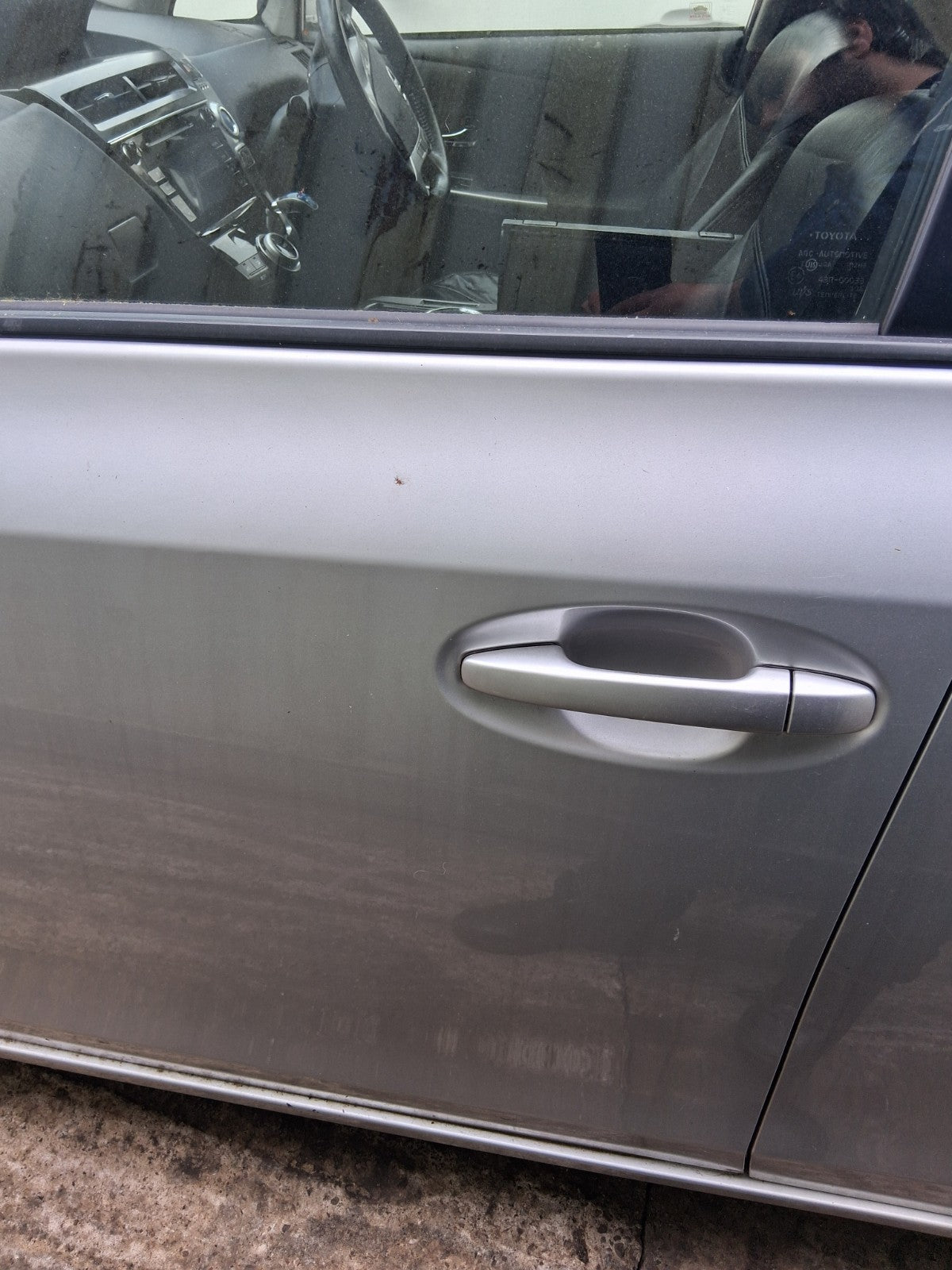 2018 TOYOTA PRIUS V PLUS XW40 NSF PASSENGER SIDE FRONT LEFT EXTERIOR DOOR HANDLE