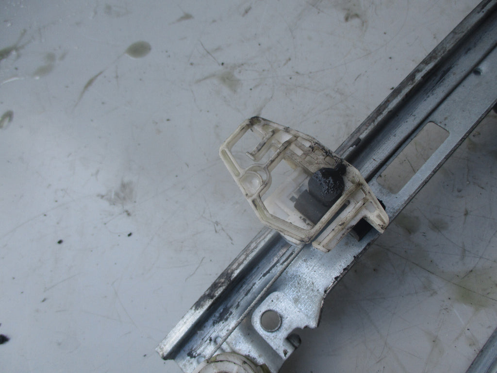 PEUGEOT 206 2006 OSF DRIVER SIDE FRONT WINDOW REGULATOR & MOTOR