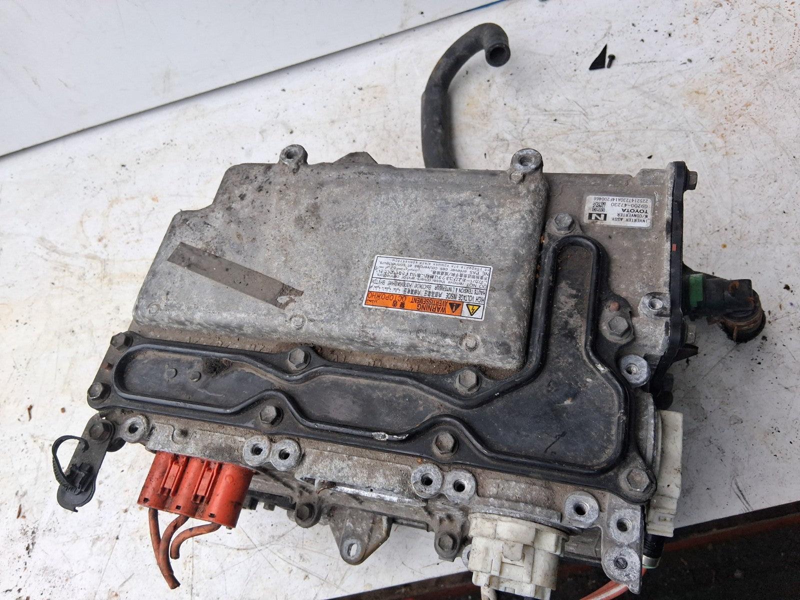 2014 TOYOTA PRIUS MK3 XW30 HYBRID BATTERY INVERTER CONVERTER G920047230