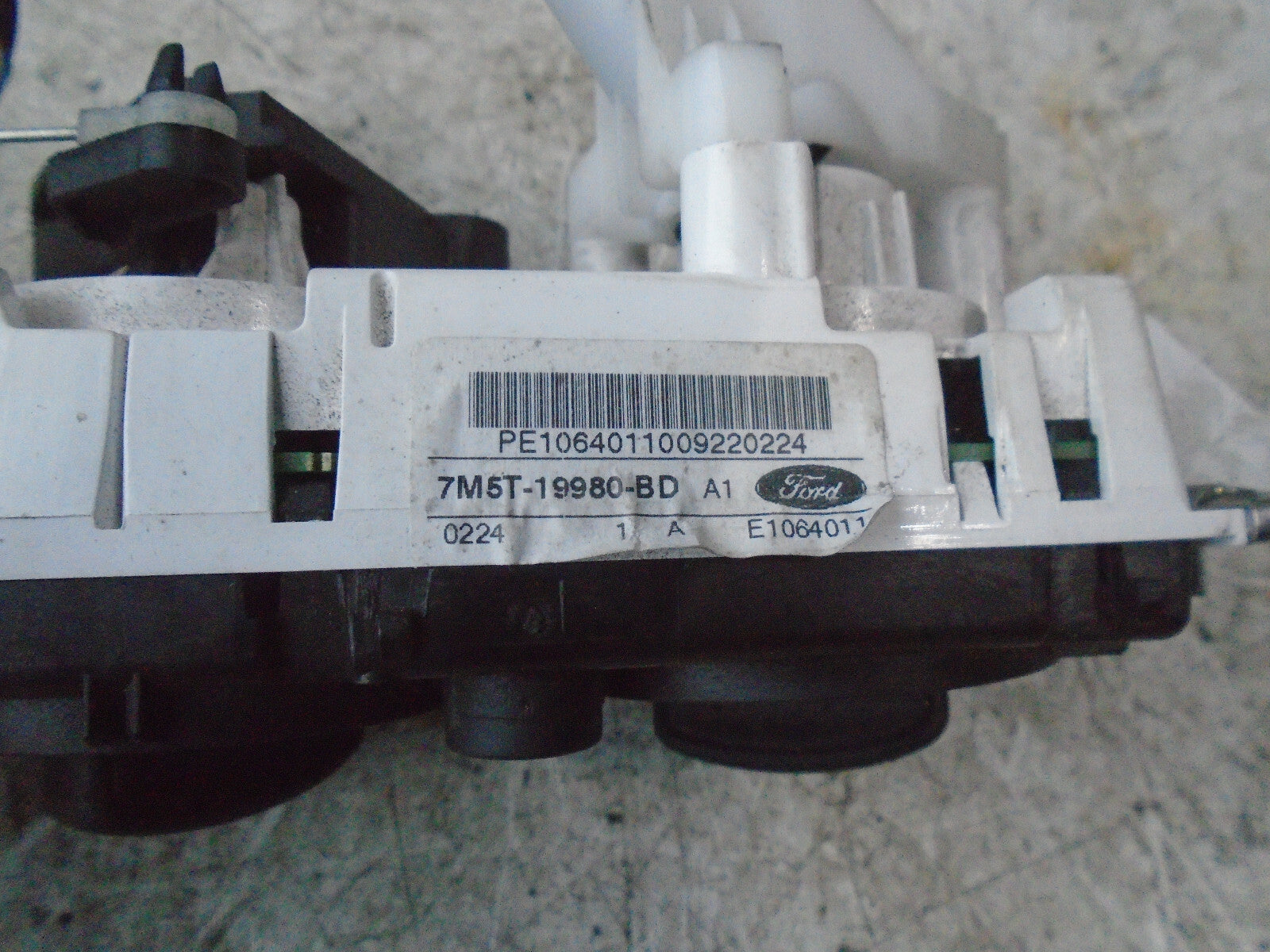 FORD FOCUS MK2 2010 HEATER AC CLIMATE CONTROL SWITCH PANEL 7M5T19980BD
