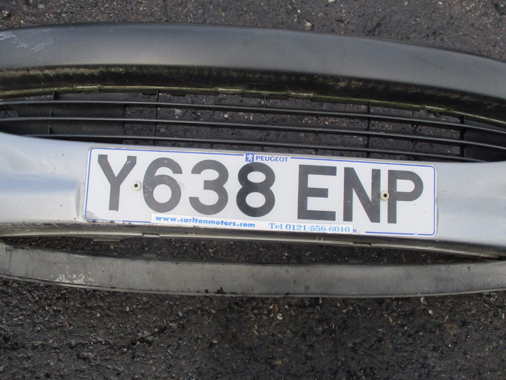 PEUGEOT 206 2002 COMPLETE FRONT PLASTIC BUMPER SILVER