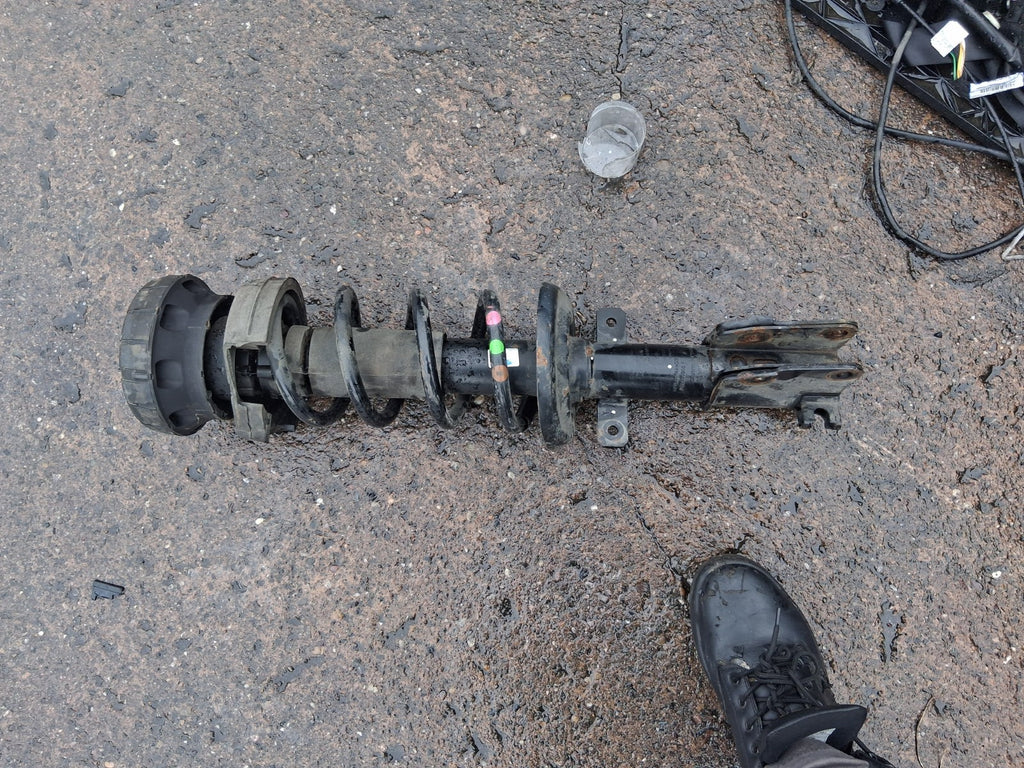 2024 RENAULT TRAFIC X82 MK3 2.0 DIESEL OSF DRIVER SIDE FRONT SUSPENSION LEG