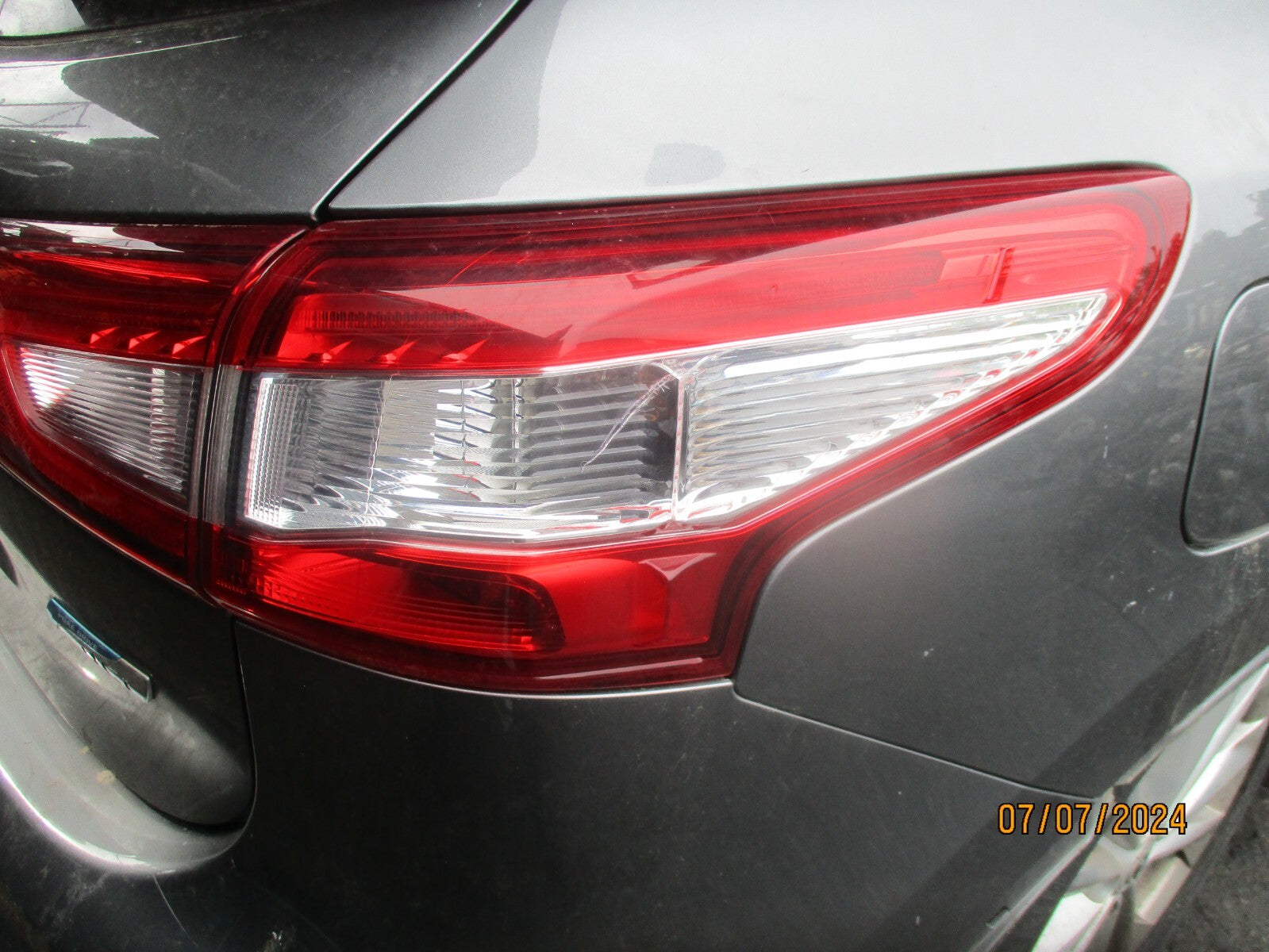 NISSAN QASHQAI J11 2014 OSR DRIVER SIDE REAR OUTER TAIL LIGHT LAMP