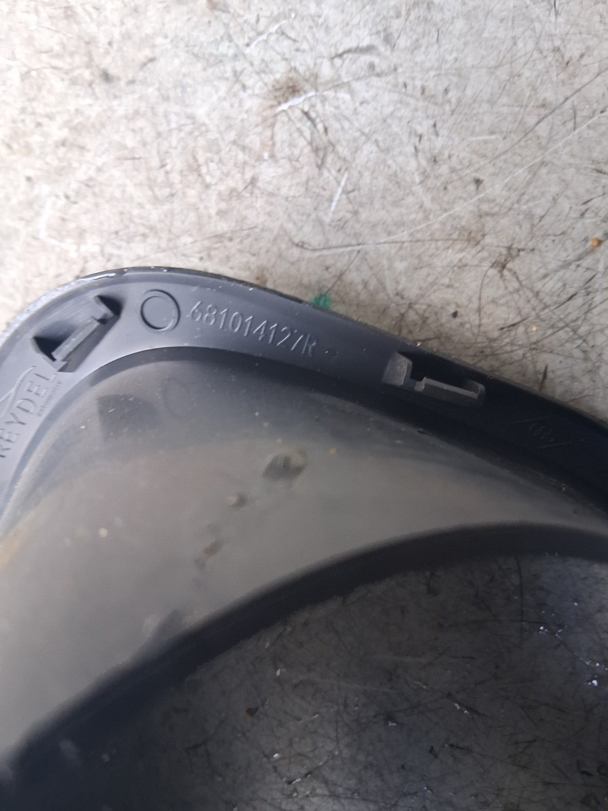 2019 RENAULT MASTER SPEEDO CLOCK SURROUND TRIM 681014127R
