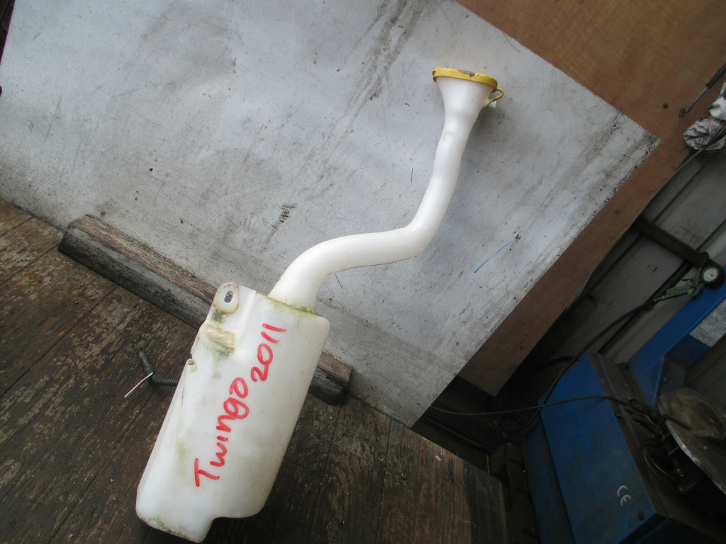 RENAULT TWINGO 2011 WASHER WATER BOTTLE WITH PUMP