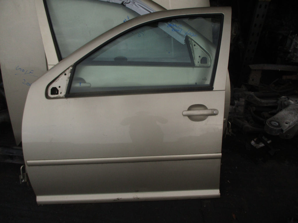2001 VOLKSWAGEN GOLF MK4 NSF PASSENGER SIDE FRONT LEFT COMPLETE DOOR BEIGE