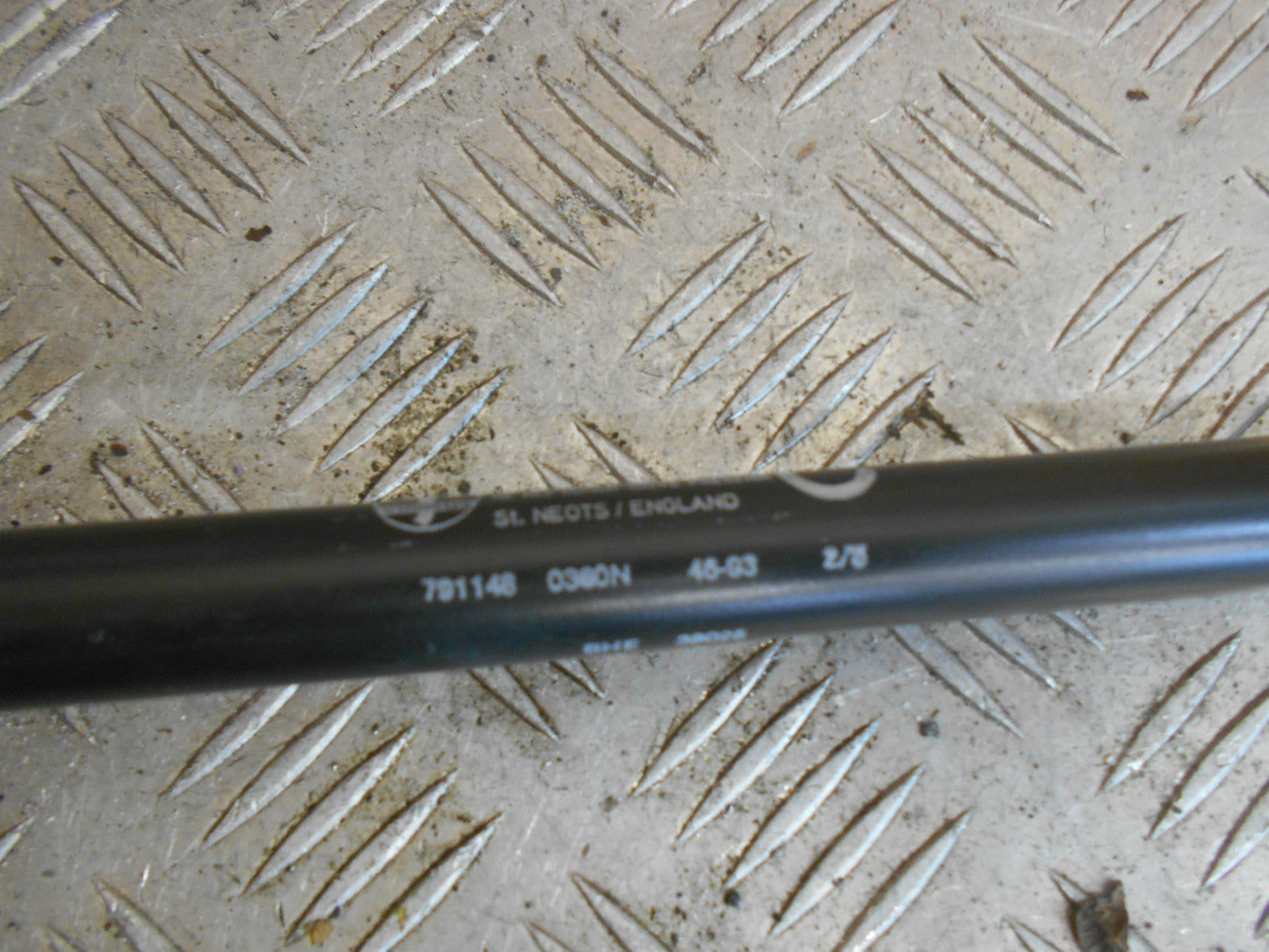 ROVER 200 214 SI 1992 BOOT TAILGATE GAS SHOCK STRUT DAMPER 791148 0360N