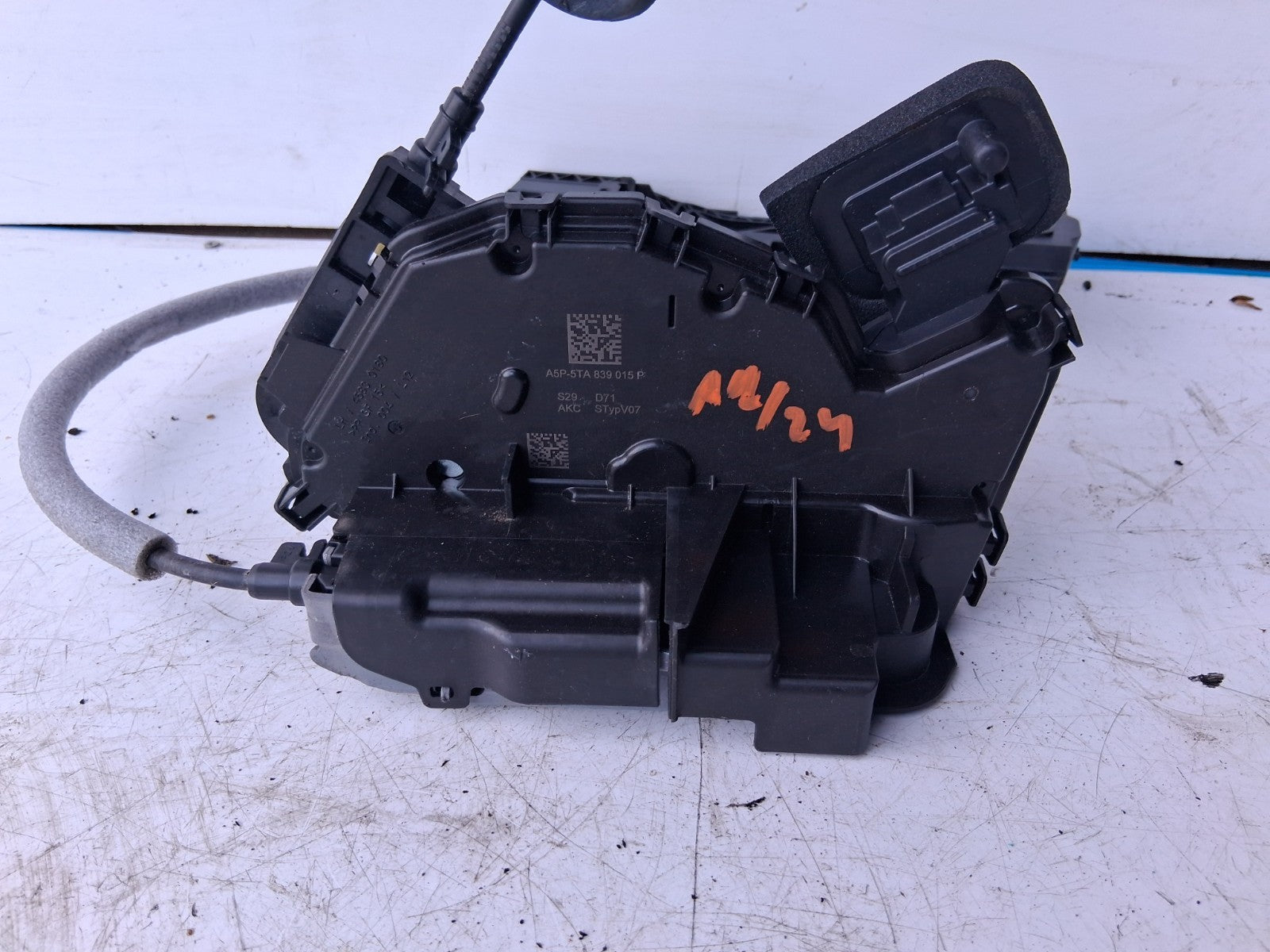 2024 AUDI A1 S LINE MK2 GB NSR PASSENGER SIDE REAR LEFT DOOR LOCK A5P5TA839015P