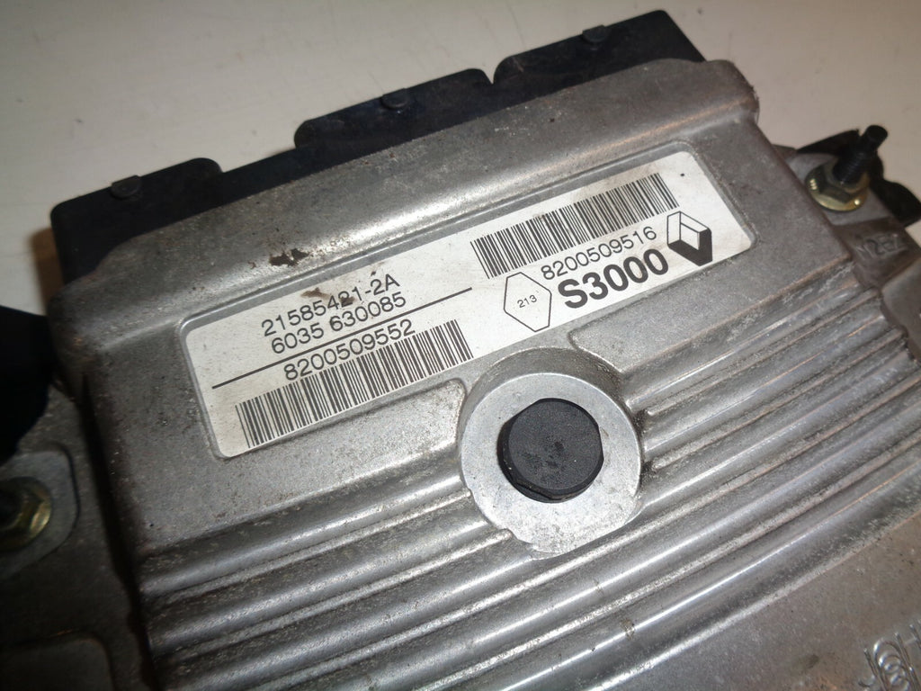 RENAULT MEGANE MK2 2007 1.6 PETROL ECU ENGINE CONTROL MODULE UNIT 8200509516