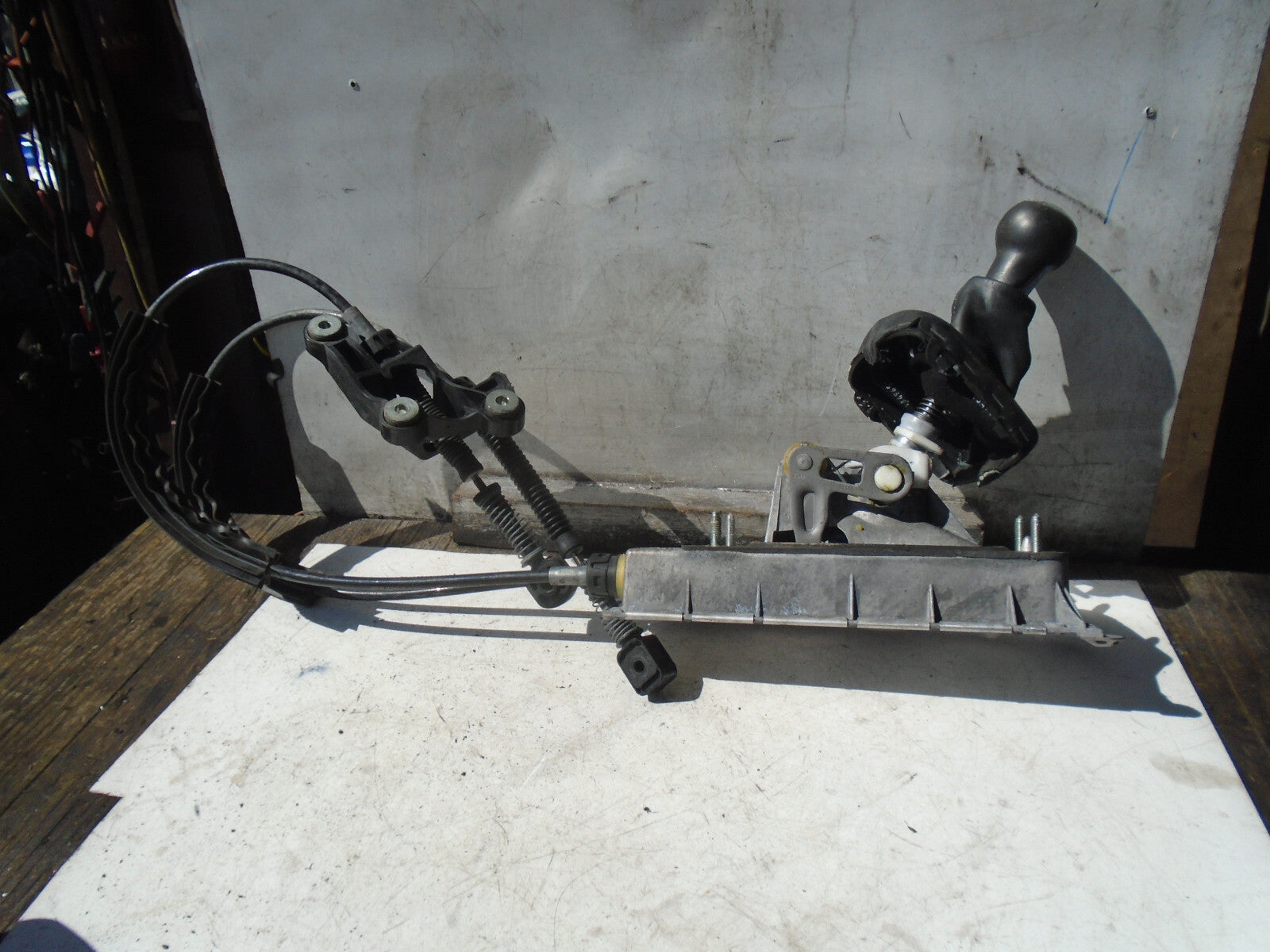 AUDI A1 8X 2015 6 SPEED MANUAL GEAR STICK GEAR SHIFTER 6C0711049F